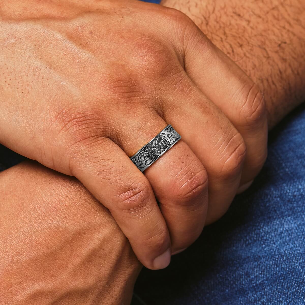 Acanthus Ring - White Gold - Marcozo