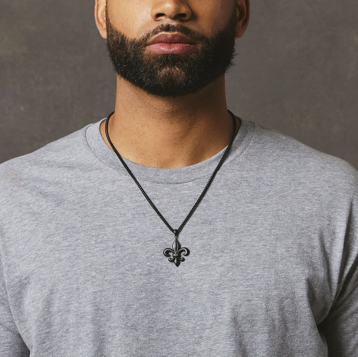 Fleur de Lis Pendant - Black - Marcozo