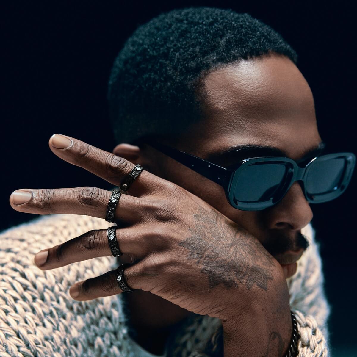 Crown Ring - Black Diamond