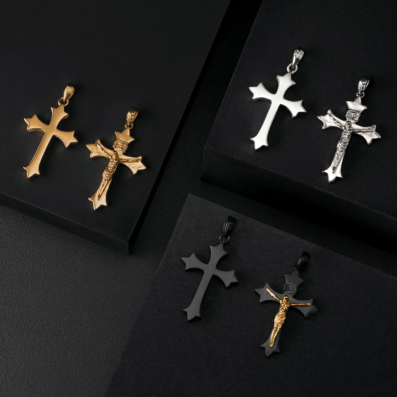 Medieval Crucifix Pendant - White Gold