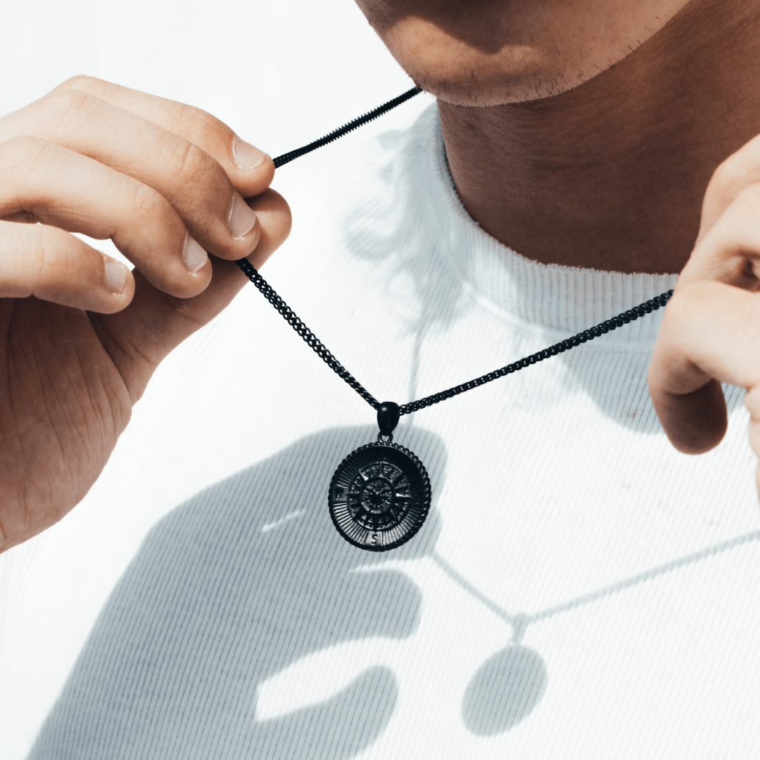 Compass Pendant - Black - Marcozo